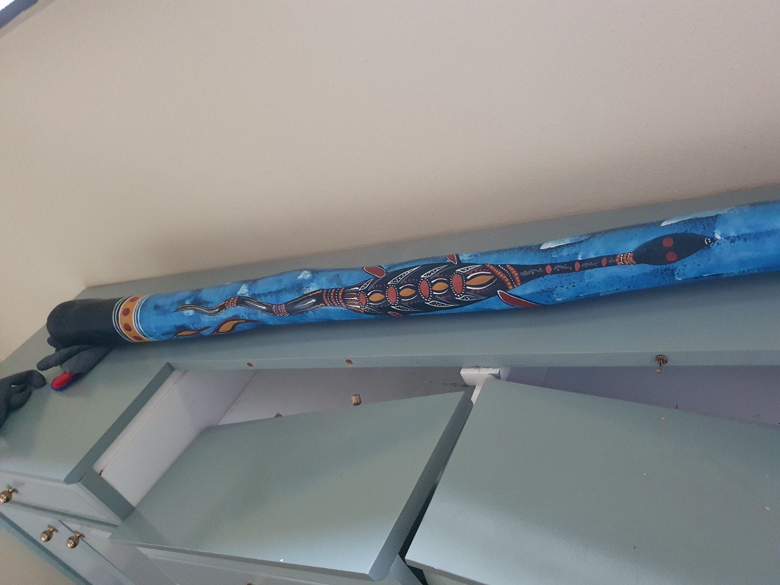 Didgeridoo met Aboriginal kunst - Handgeschilderd, Ophalen of Verzenden, Zo goed als nieuw
