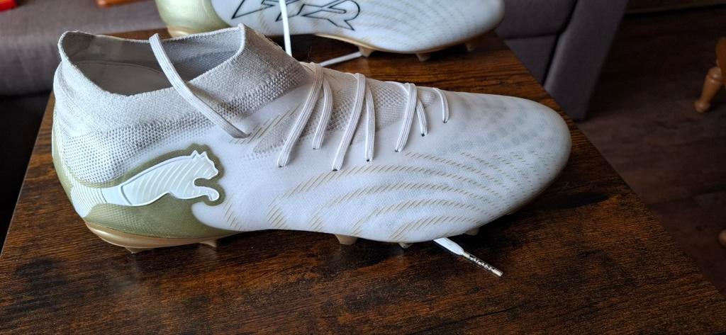 Puma voetbalschoenen 44,5, Ophalen, Maat XS of kleiner, Schoenen, Nieuw