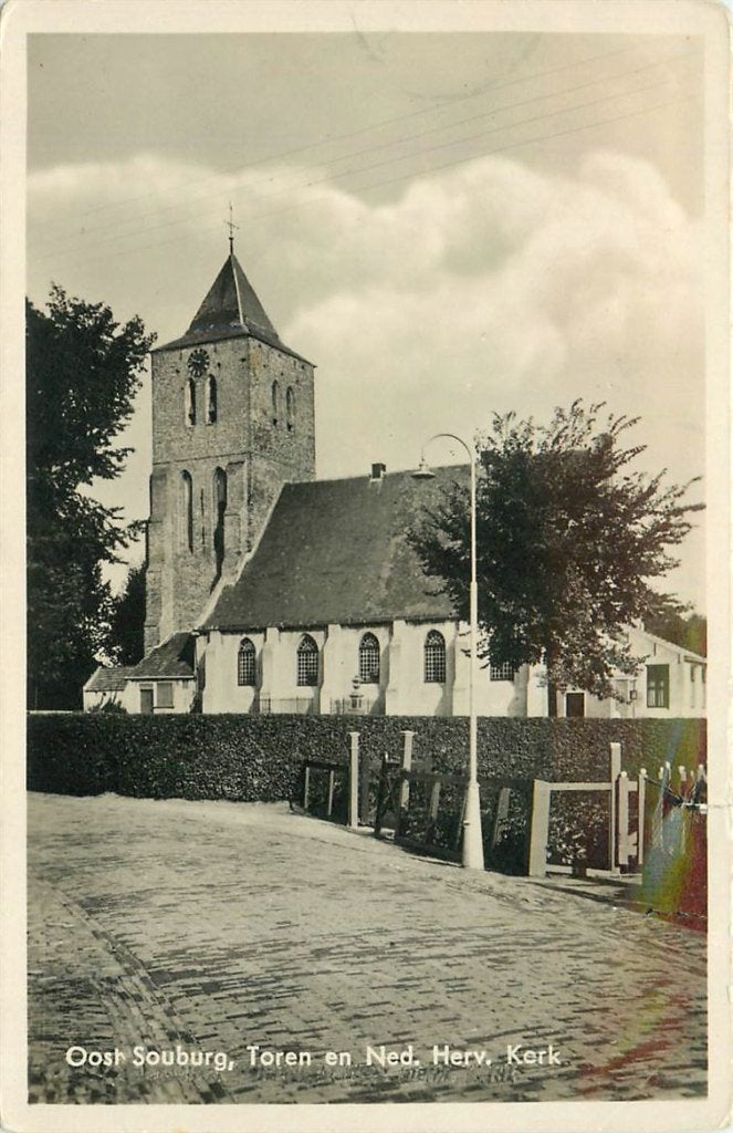 378-282-013 Oost Souburg Toren en Ned Herv Kerk, Verzenden, Voor 1920, Zeeland