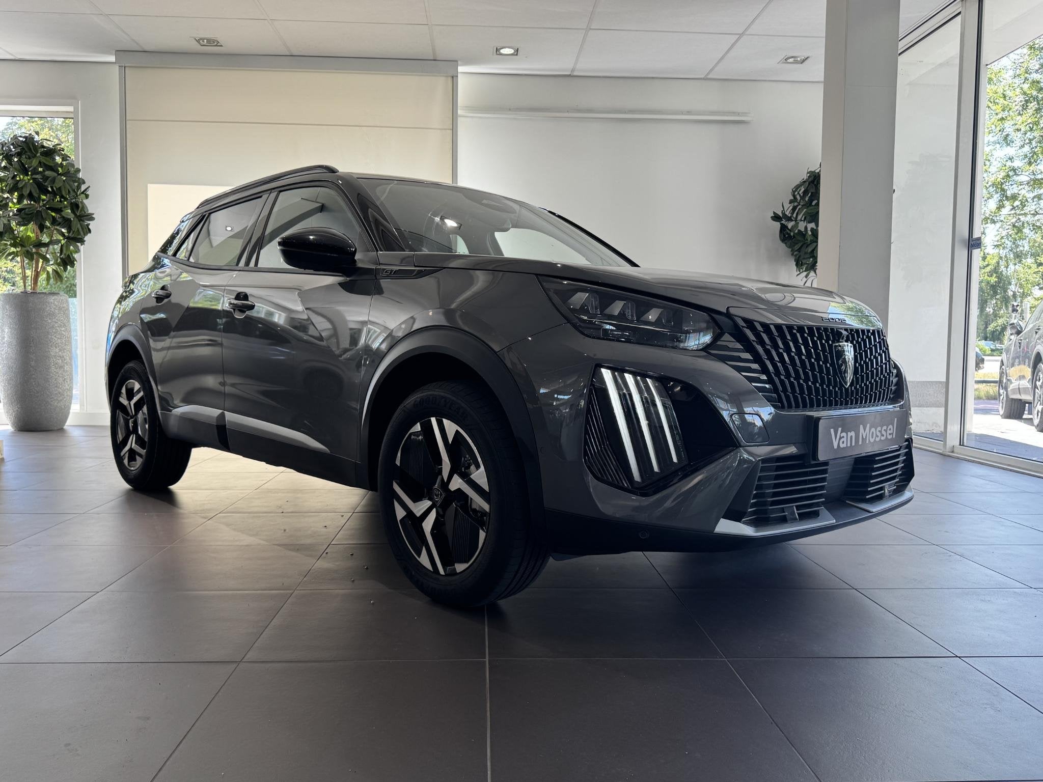 Peugeot 2008 1.2 Hybrid 145 GT | 360 Camera | Apple Carplay, Auto's, Euro 6, 1199 cc, Leder en Stof, Origineel Nederlands