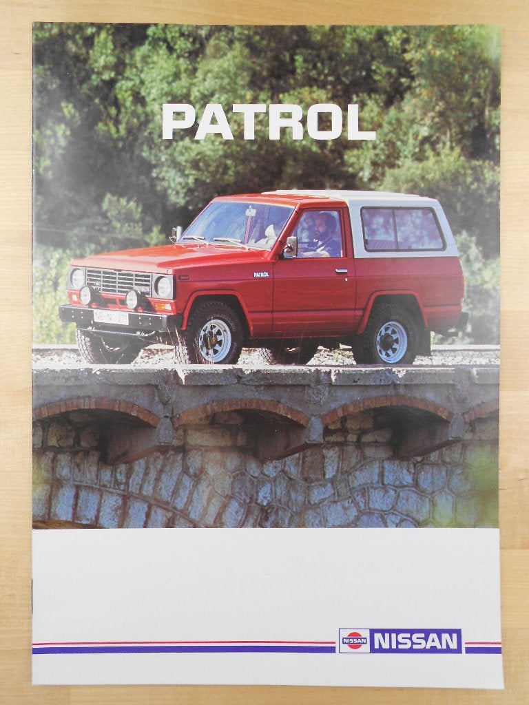 Nissan Patrol 4x4 Brochure 1983 Hardtop Wagon Stationwagon, Zo goed als nieuw, Nissan, Datsun, Ophalen of Verzenden