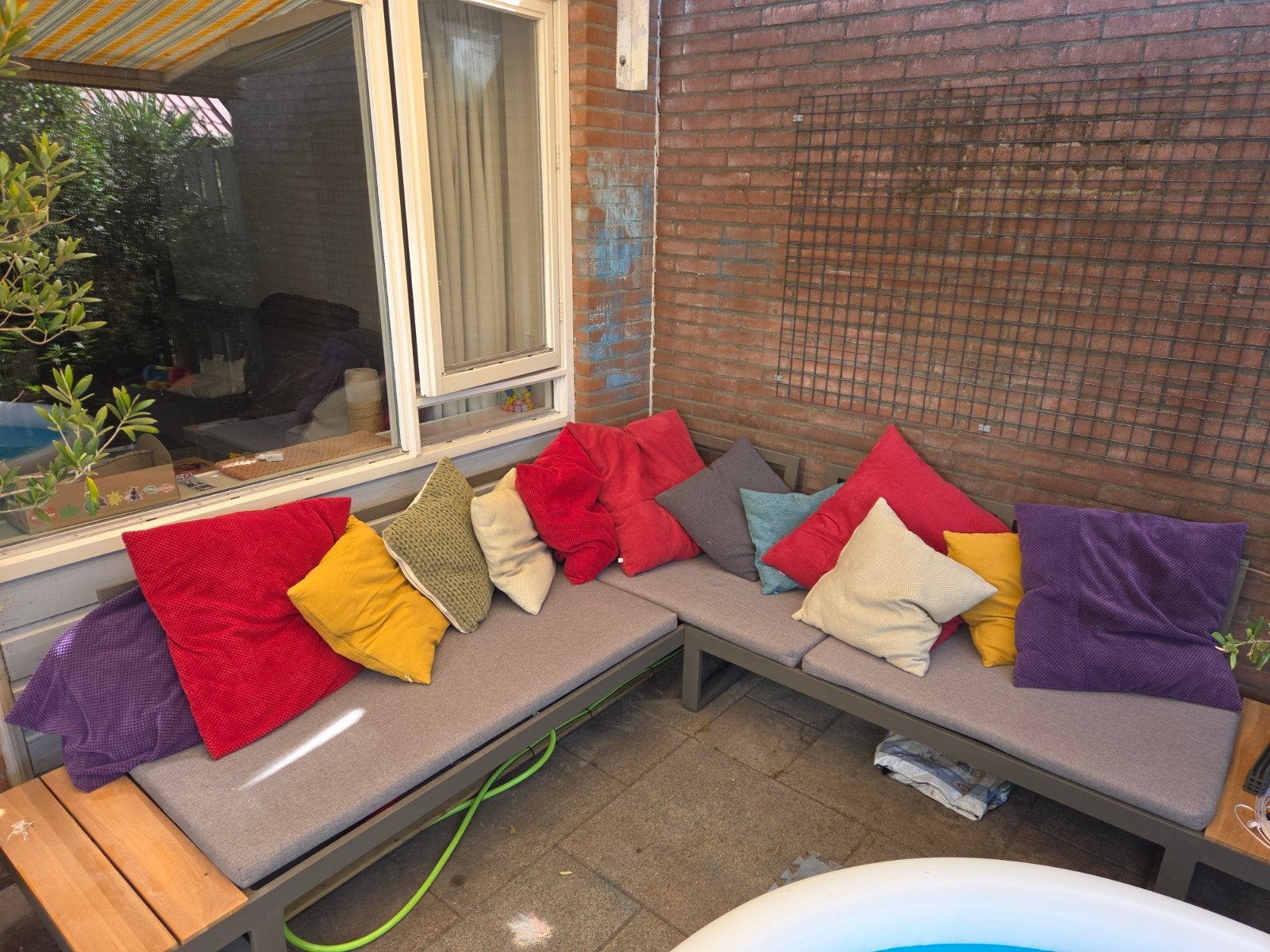 13 Kussens verschillende maten en kleuren, Ophalen, Gebruikt, Eettafel, Tuinset