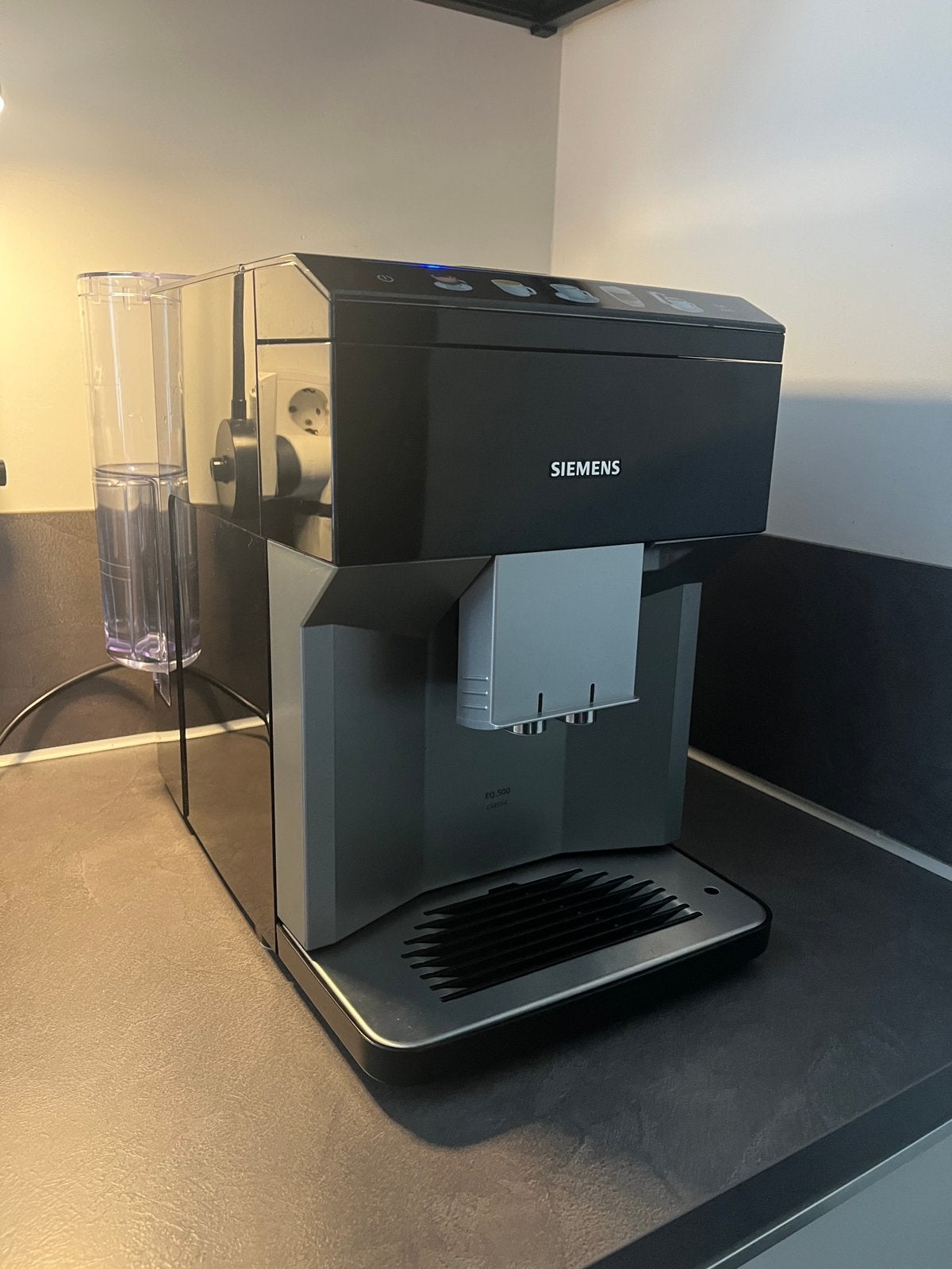 Siemens EQ500 koffiemachine deels defect, Ophalen of Verzenden, Gebruikt, Koffiemachine, Koffiebonen