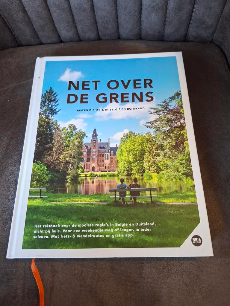 Reisgids Net Over De Grens: België en Duitsland, Boeken, Overige merken, Mariou Jacobs en Godfried van Loo, Europa, Ophalen of Verzenden