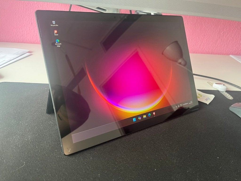Surface Pro 7+ (11th Gen i7 / 16GB RAM / 512GB SSD), Computers en Software, Ophalen, Gebruikt, 2 tot 3 Ghz, Qwerty