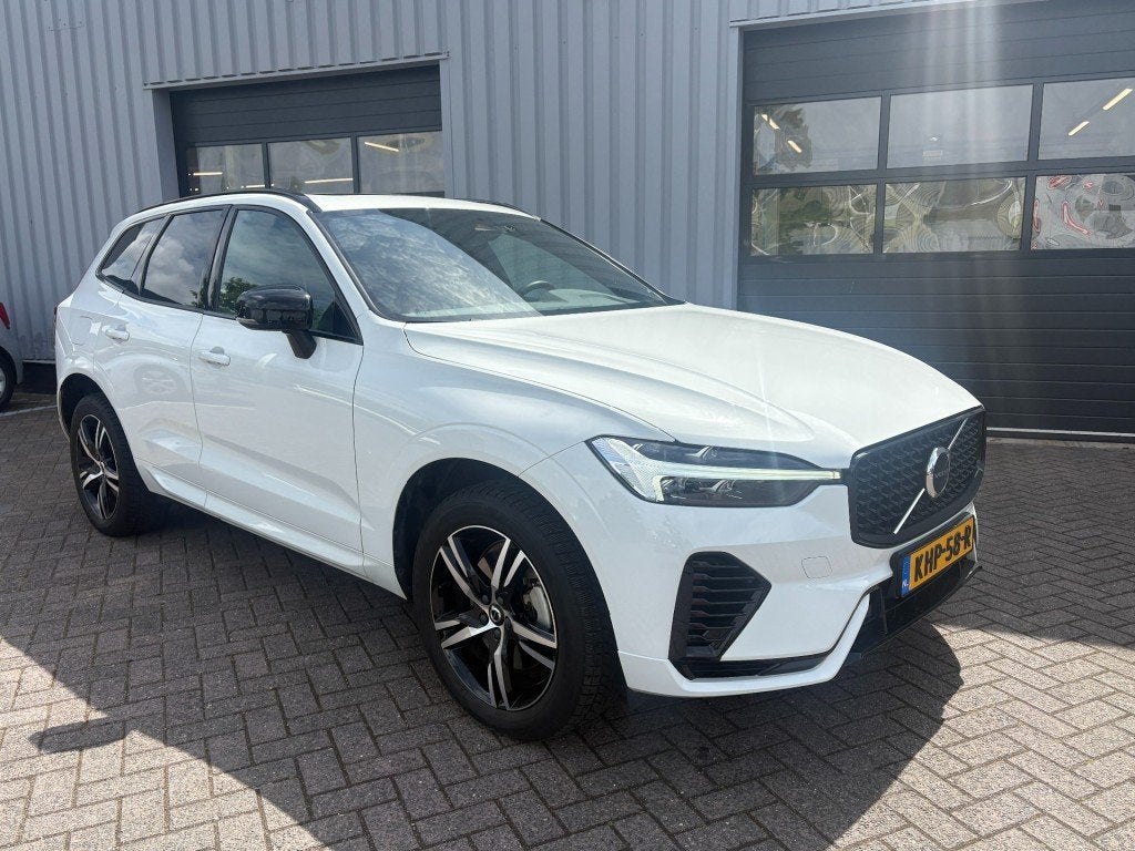 Volvo XC60 2.0 T6 AWD R-design Trekhaak I Facelift I All-in, Auto's, Volvo, Gebruikt, Wit, Plug-in hybride, XC60