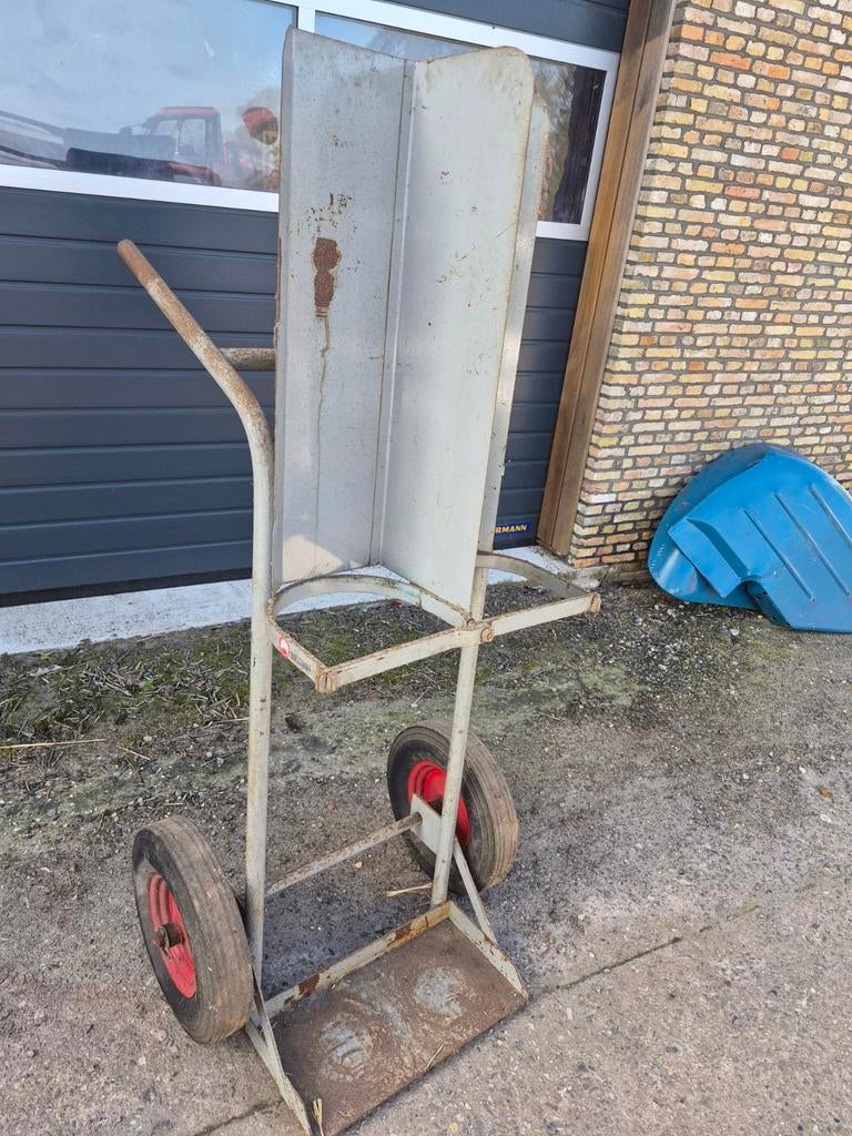 Flessen kar, Ophalen