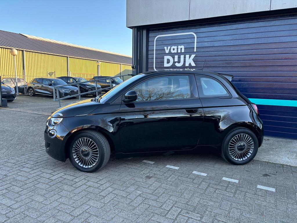 Fiat 500 3+1 Icon 42 kWh 100% Electrisch, Parkeer sensoren a, Auto's, 12 maanden, Gebruikt, Zwart, Zwart