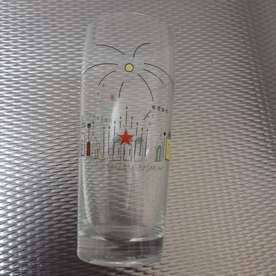 Heineken's Bier Glas Utopian City, Ophalen of Verzenden, Zo goed als nieuw, Glas of Glazen, Heineken