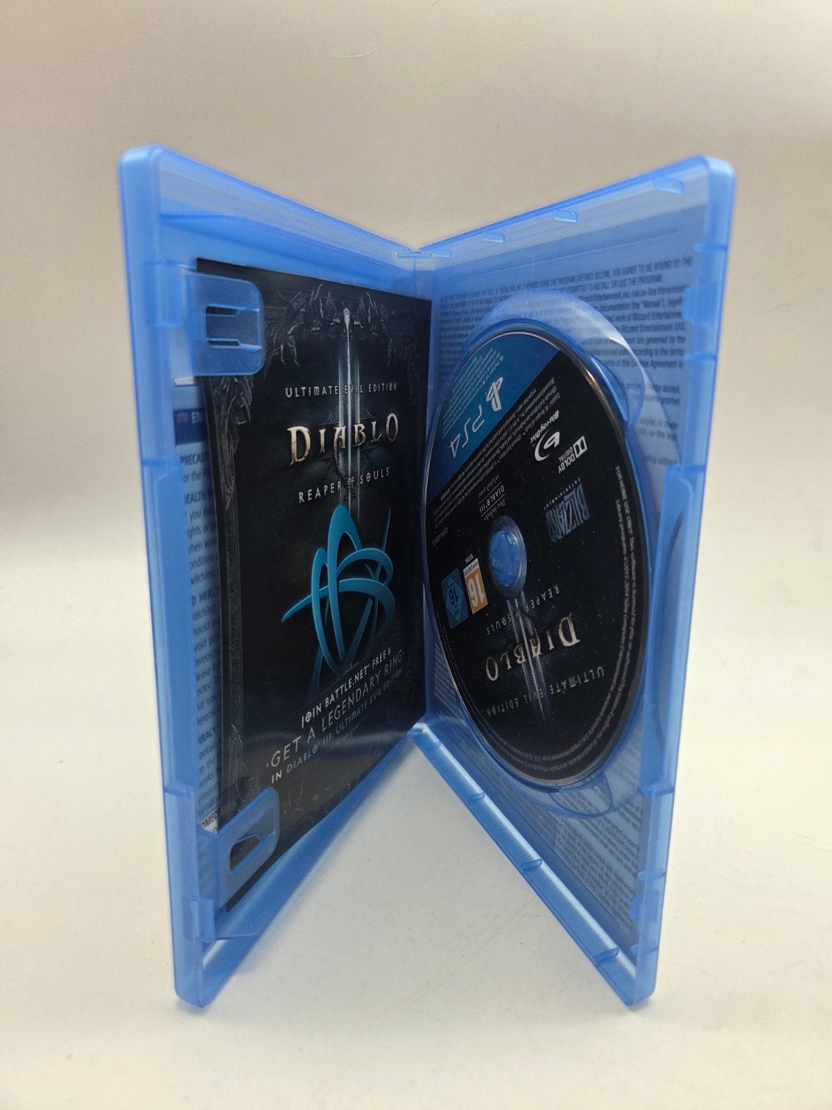 Diablo III: Reaper of Souls Ultimate Evil Edition PS4, 75008 Paris, France, Ophalen of Verzenden, Zo goed als nieuw, Eén computer