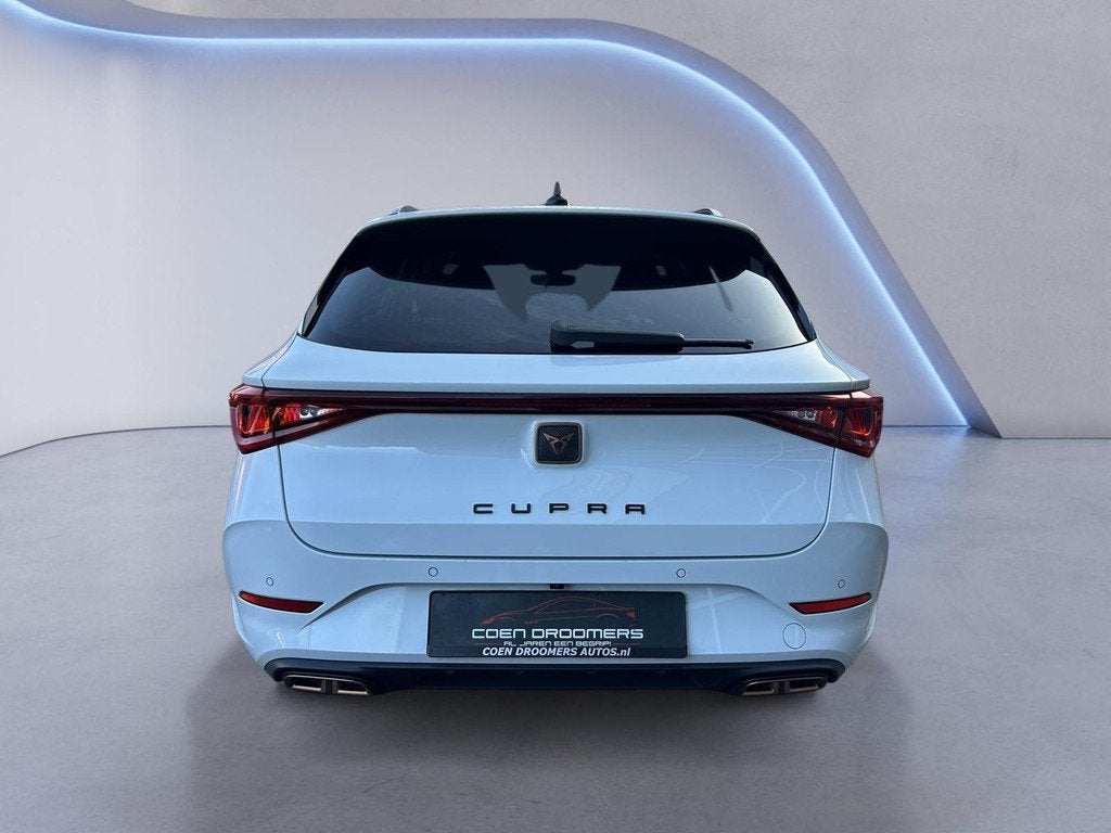 CUPRA Leon Sportstourer 1.4 e-Hybrid Business /Apple Carplay, Auto's, Cupra, Stof, Gebruikt, 4 cilinders, 1589 kg