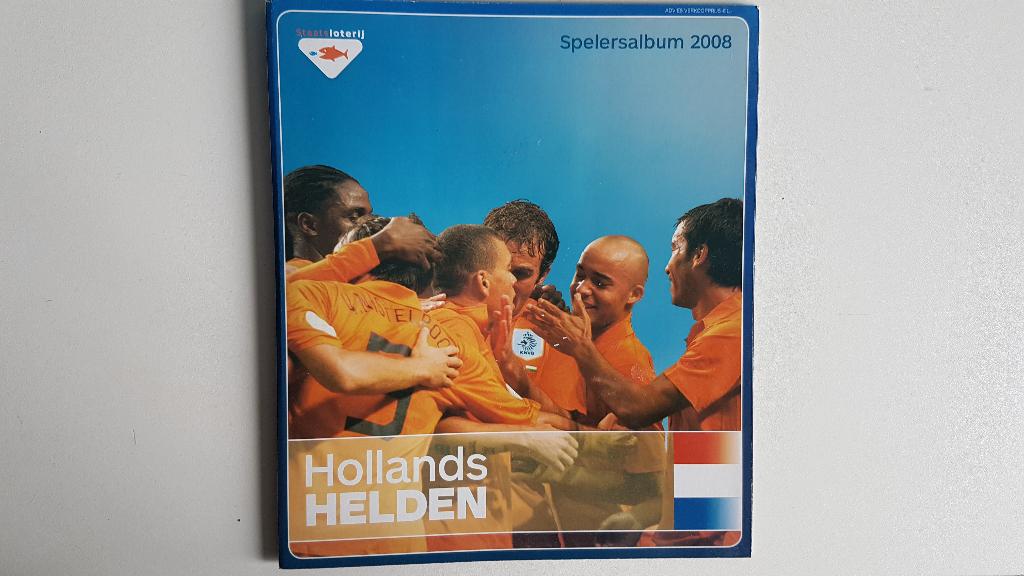 Staatsloterij spelershelden, map met 38 spelerskaarten, Verzamelen, Ophalen of Verzenden, Zo goed als nieuw, Spelerskaart