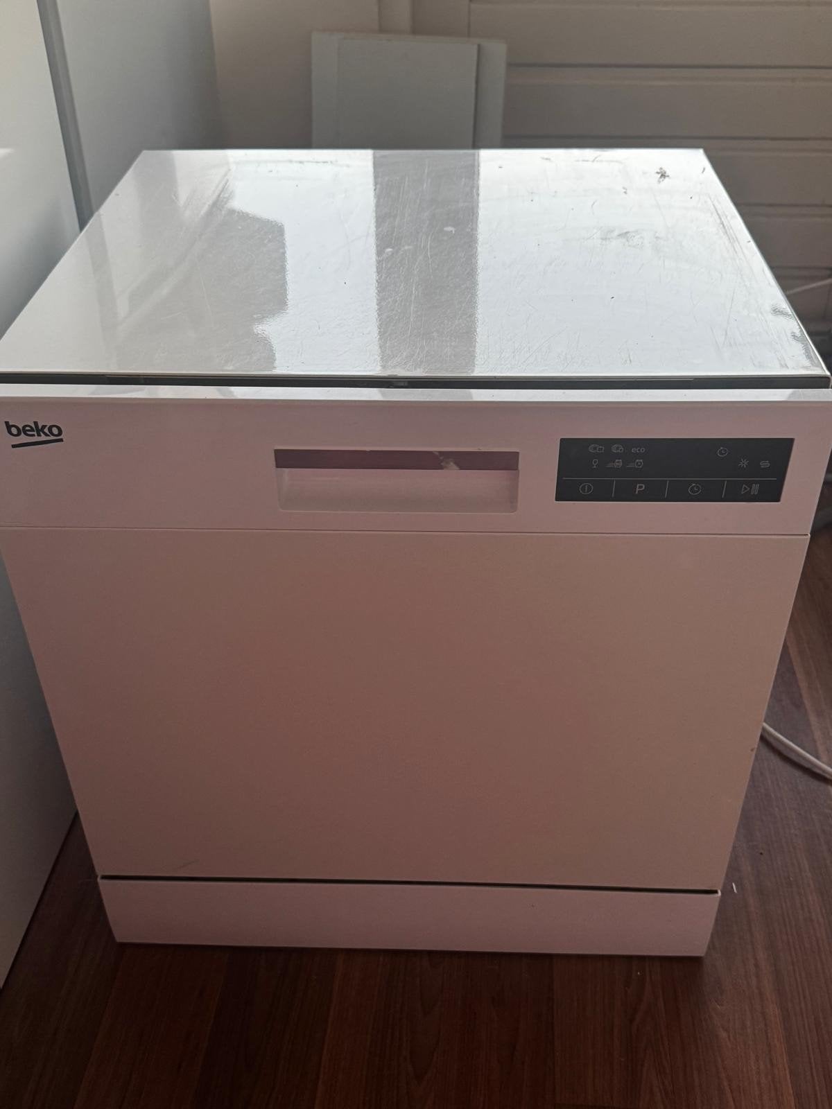 Compacte Beko mini vaatwasser tafelmodel, Ophalen of Verzenden