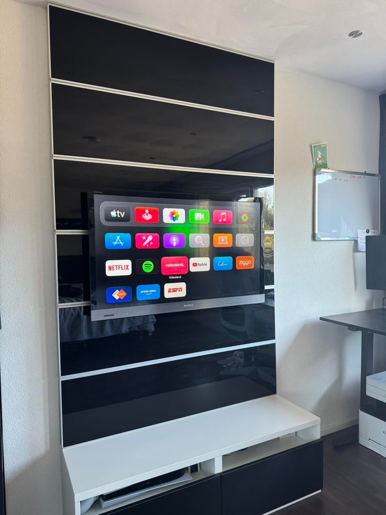 Cinewall | Televisiemeubel | Wandmeubel, Huis en Inrichting, Ophalen, 100 tot 150 cm, 200 cm of meer, Modern, Luxe