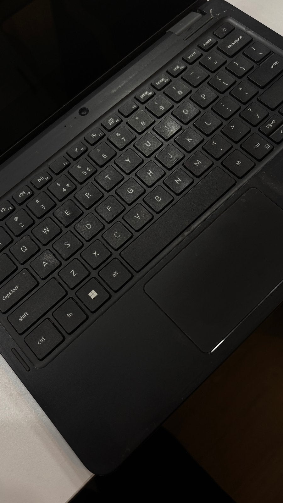 Dell latitude 3120, Ophalen, 4 GB of minder, Touchscreen, Zo goed als nieuw