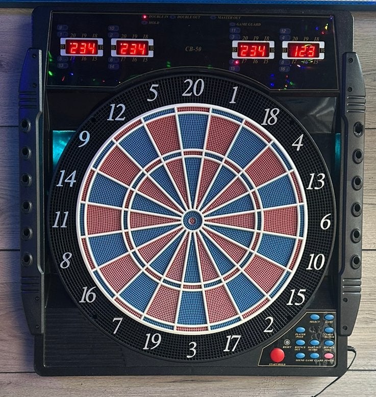 Karella Futura cb-50 elektronisch dartbord, Sport en Fitness, Ophalen, Gebruikt, Dartbord, Elektronisch