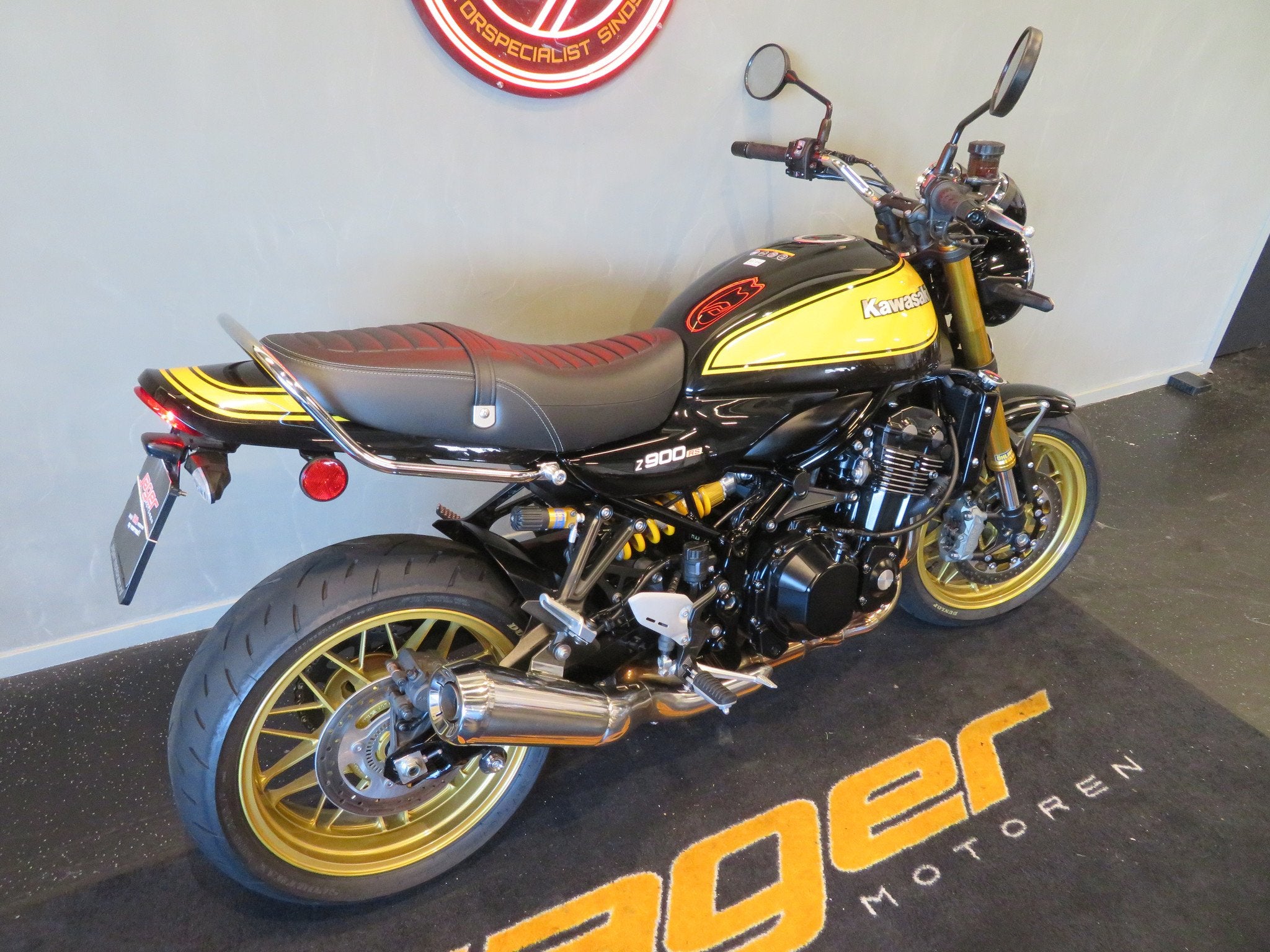 Kawasaki Z 900 RS SE 1EIGENAAR (bj 2024), Motoren, Bedrijf, Naked bike