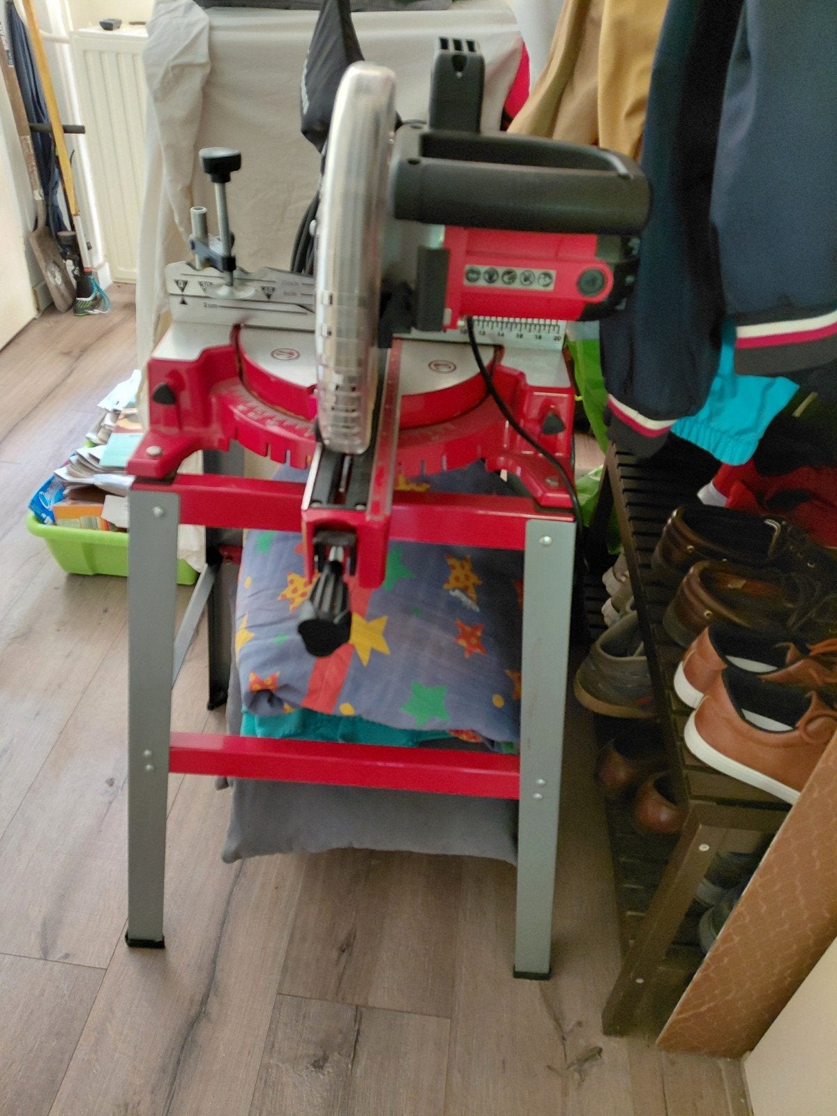 Afkortzaag elektrisch., Ophalen, Zo goed als nieuw, Afkortzaag, 30 tot 70 mm