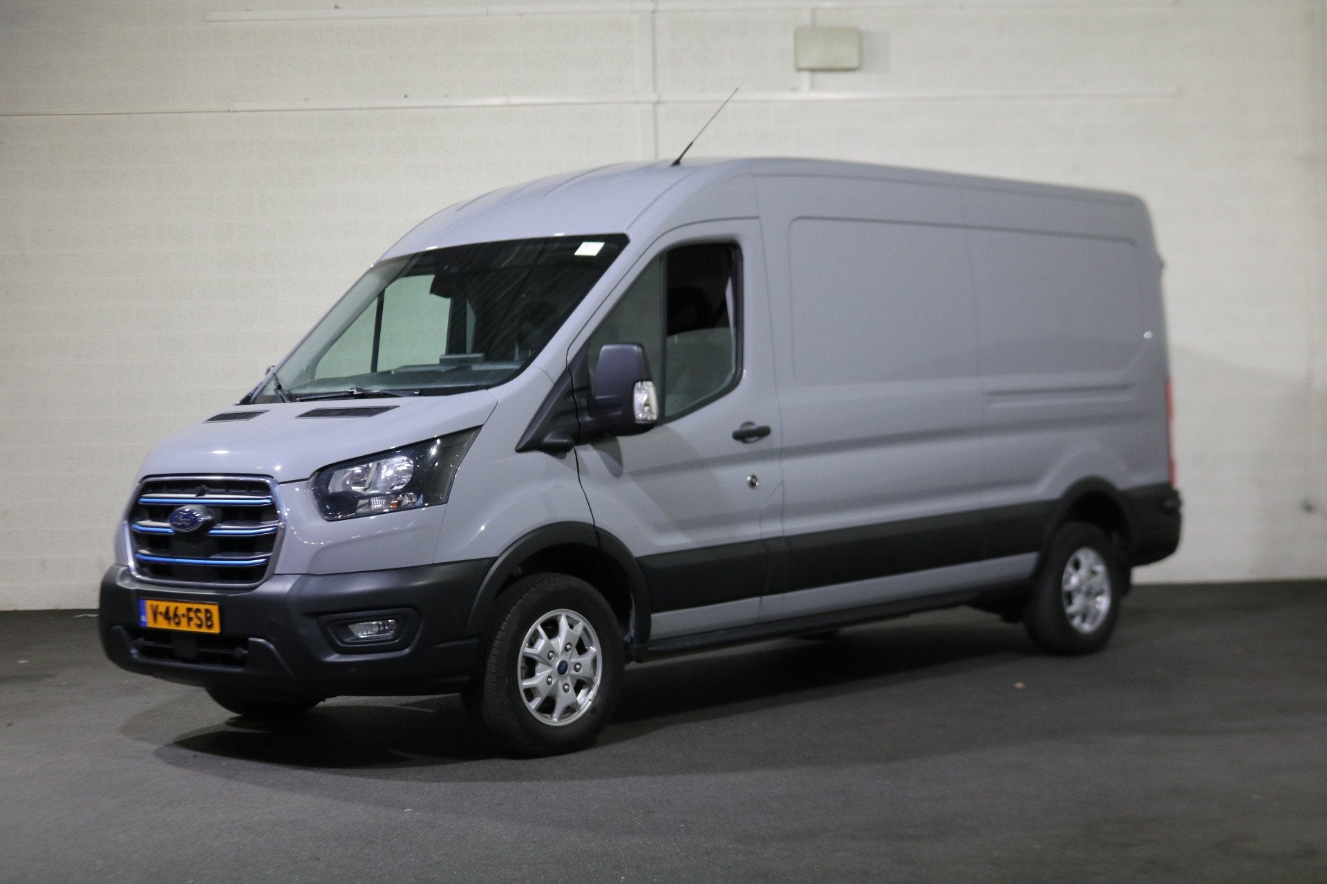 Ford E-Transit 350 L3 H2 Trend 68 kWh Navigatie Adapt. Cruis, Automaat, 2549 kg, Achterwielaandrijving, Gebruikt