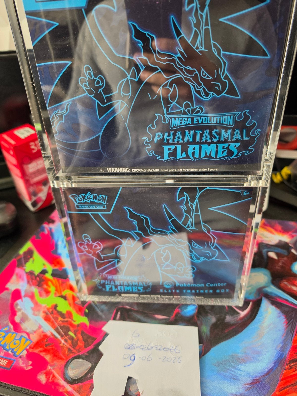 1x Pokemoncenter ETB phantasmal flames + reguliere ETB, Ophalen of Verzenden, Nieuw, Boosterbox, Foil