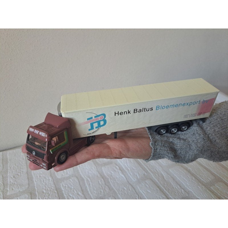 Mercedes SK 1850 Koelwagen Henk Baltus Kentoys 1:61, Ophalen of Verzenden, Zo goed als nieuw, Bus of Vrachtwagen