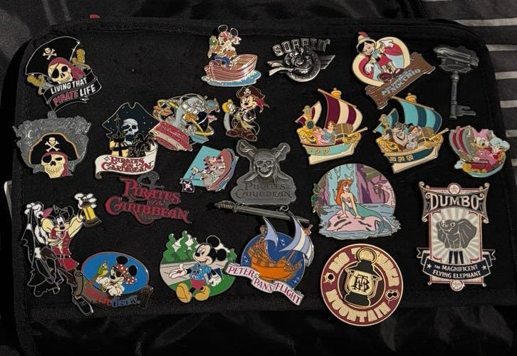 Disney pins | Pin trading | OPEN, LE, LR, Ophalen of Verzenden, Zo goed als nieuw, Speldje of Pin