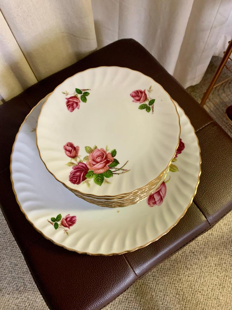 Vintage Gebakset: 12 Porseleinen Bordjes met Rozenprint, Ophalen of Verzenden