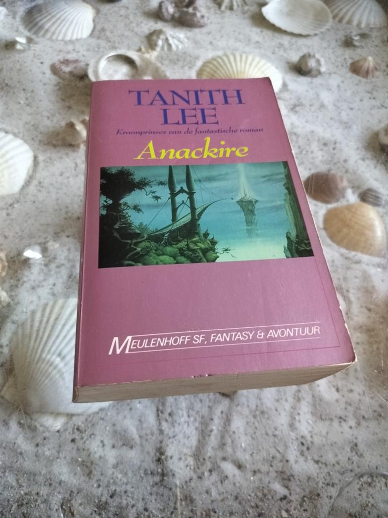 Tanith Lee - Anackire, Boeken, Ophalen of Verzenden, Gelezen