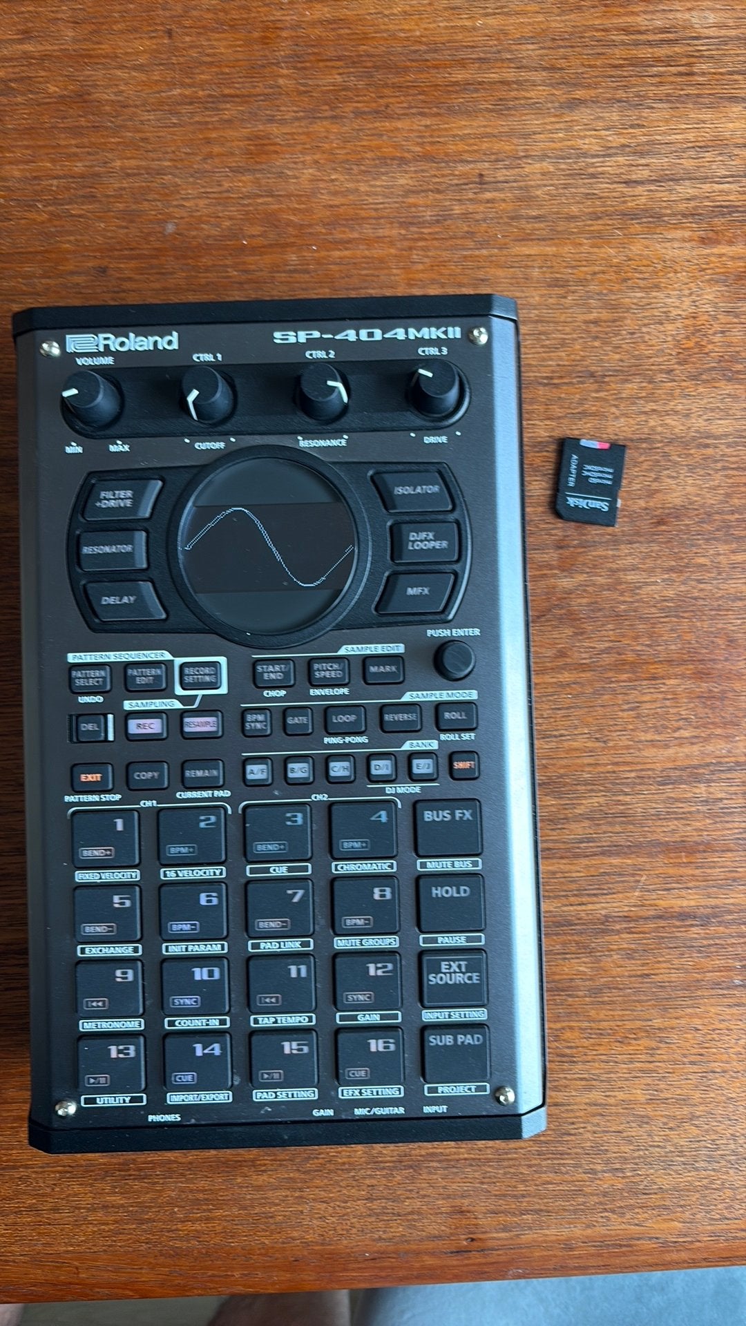 Roland SP 404 mk2, Muziek en Instrumenten, Samplers, Ophalen of Verzenden, Zo goed als nieuw