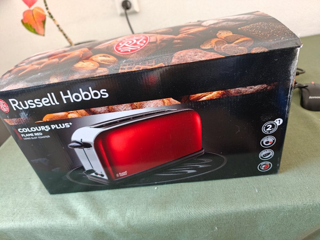Russell Hobbs long slot toaster (in box) / Broodrooster, Witgoed en Apparatuur, Broodroosters, Ophalen, Gebruikt