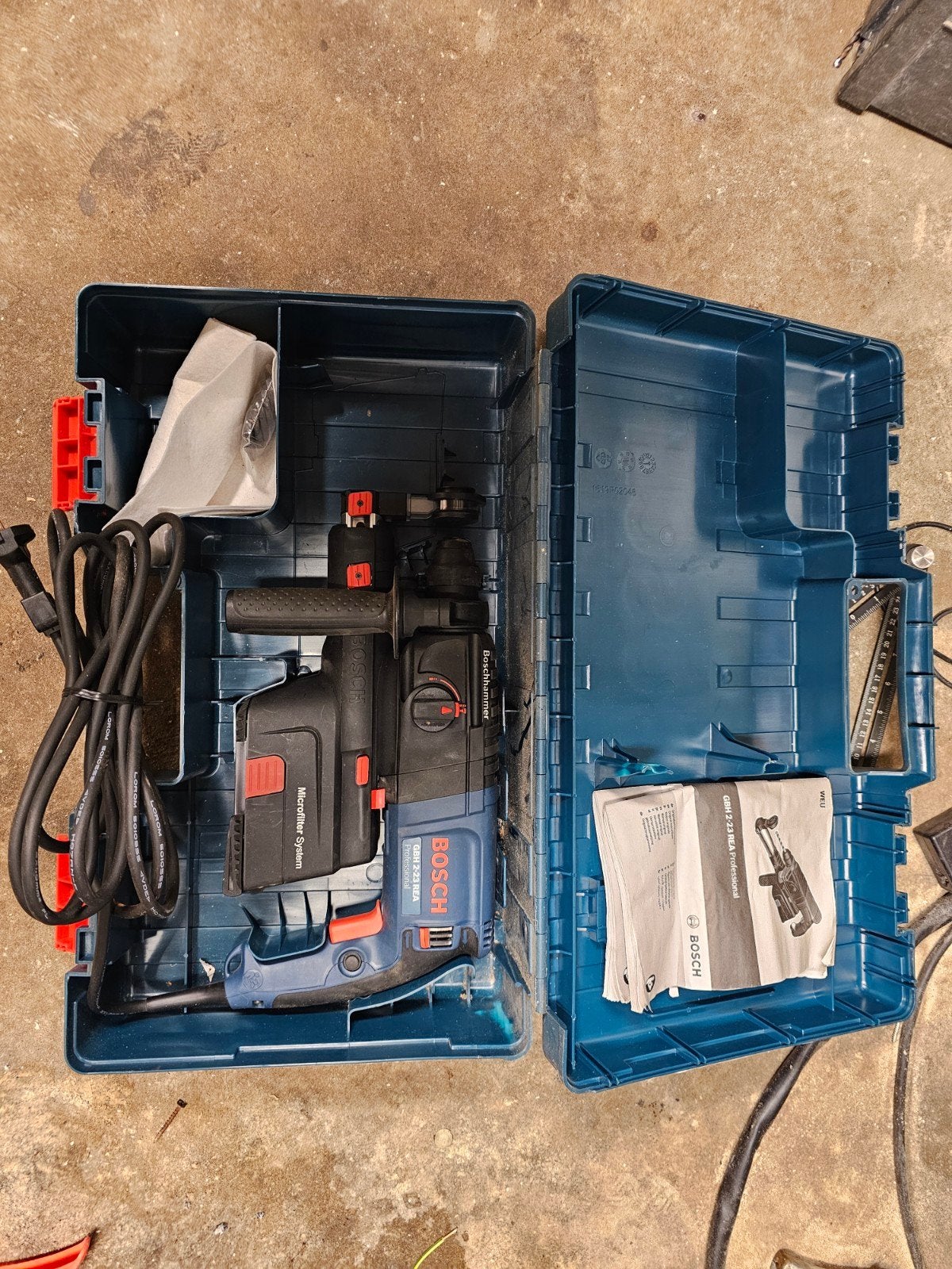 Bosch Boschhammer GBH 223REA, Ophalen of Verzenden, Nieuw, Boor- en/of Breekhamer