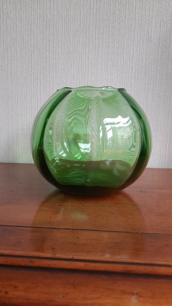 art deco vaas glas uranium groen, Antiek en Kunst, Ophalen of Verzenden