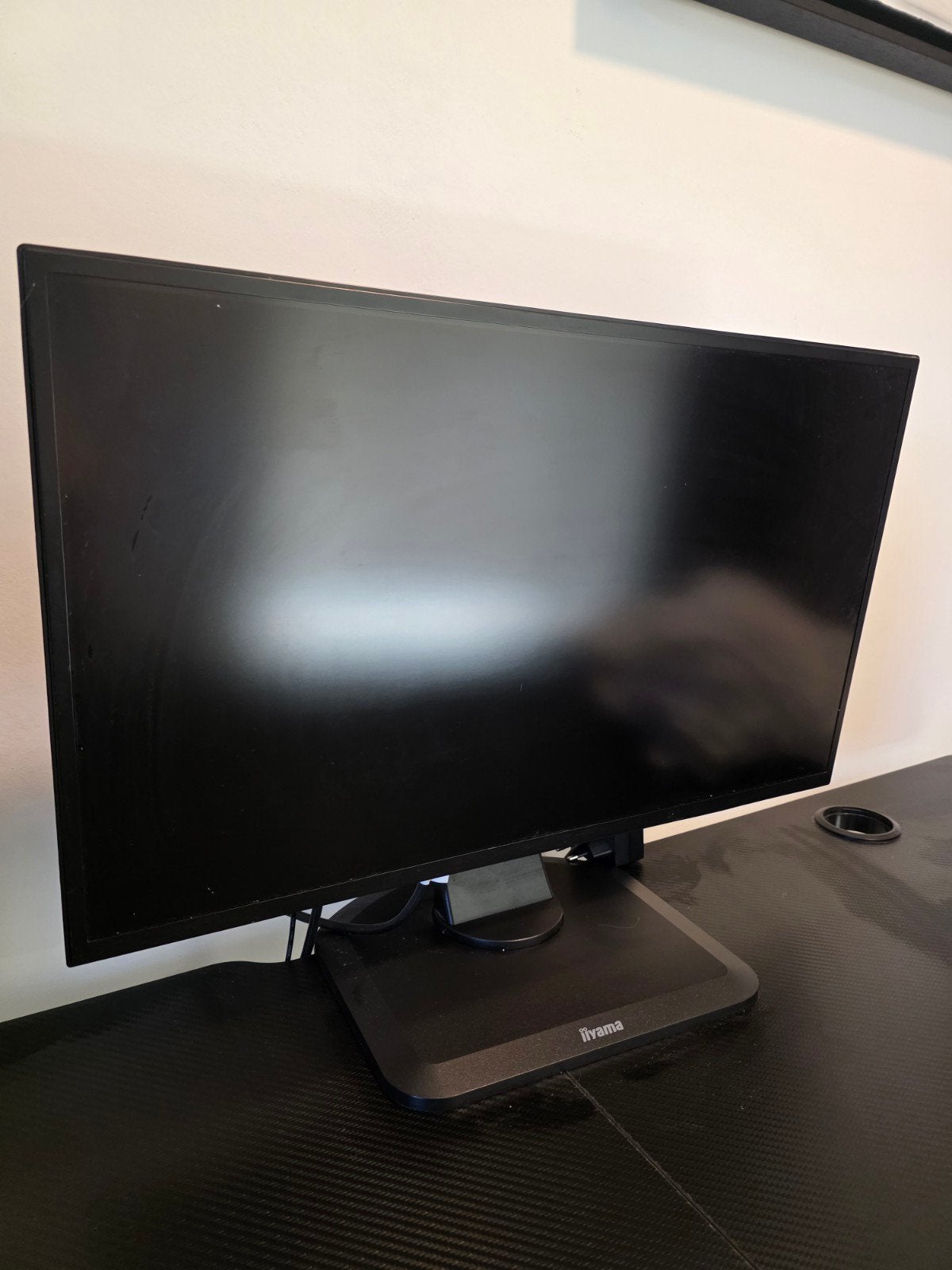 Ilyama Full HD Monitor (beeldscherm), Computers en Software, Monitoren, VA, Full HD, Zo goed als nieuw, In hoogte verstelbaar