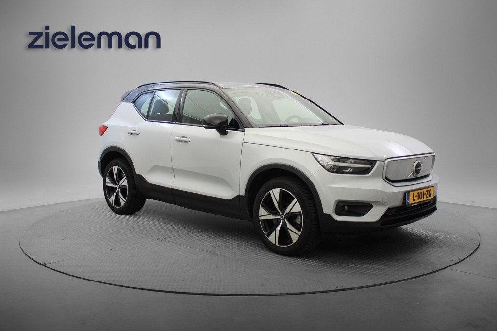 Volvo XC40 Recharge P8 AWD R-Design - Digitaal Cockpit, Carp, Auto's, Volvo, Gebruikt, Met garantie (alle), 430 km, SUV of Terreinwagen