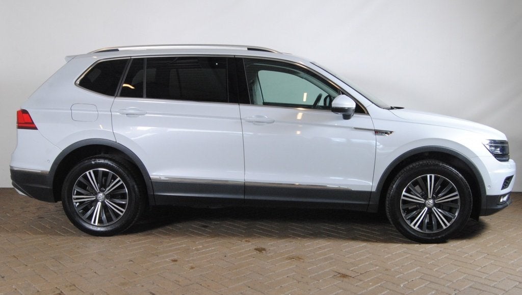 Volkswagen Tiguan Allspace 2.0 4M HL Bus R 7p. 4Motion| Pano, Auto's, Gebruikt, Euro 6, 1984 cc, 7 stoelen