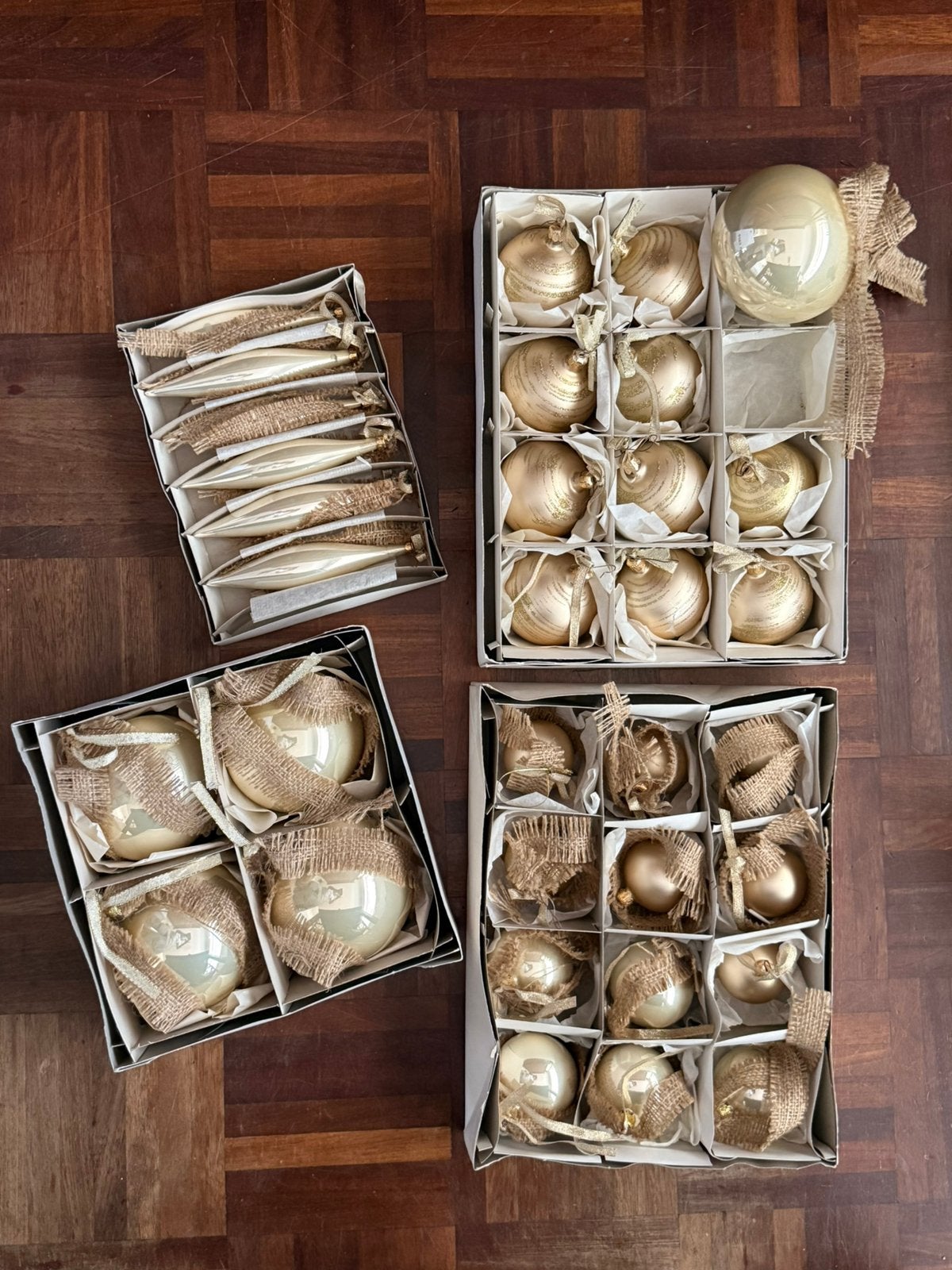 Unieke Vintage Glazen Kerstballen Set (1996) Champagne/Goud, Ophalen, Gebruikt