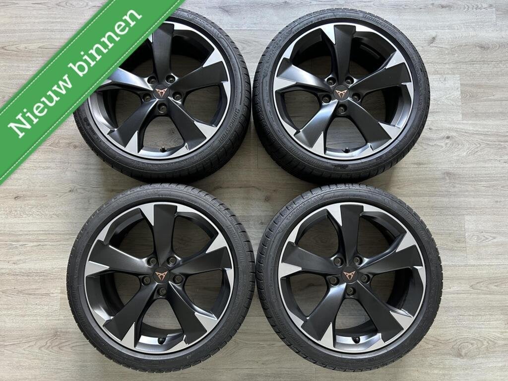 DEMO ZGAN Seat Cupra Leon Skoda Audi VW 18inch velgen banden, Ophalen, 18 inch, Gebruikt, Banden en Velgen