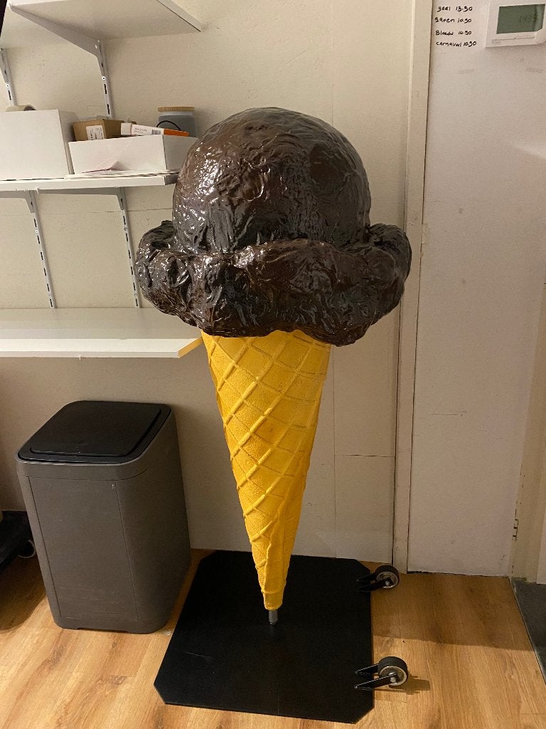 Ijshoorn, Ophalen, Nieuw zonder verpakking, Decoratie