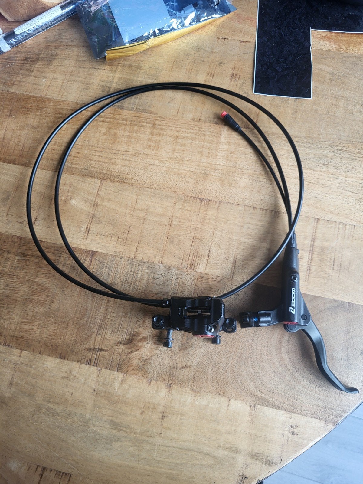 Zoom Hydraulische achterrem, Remmen, Nieuw, Ophalen of Verzenden, Aluminium