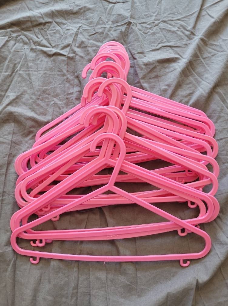 20 stuks roze kledinghangers baby, Kinderen en Baby's, Ophalen of Verzenden, Gebruikt