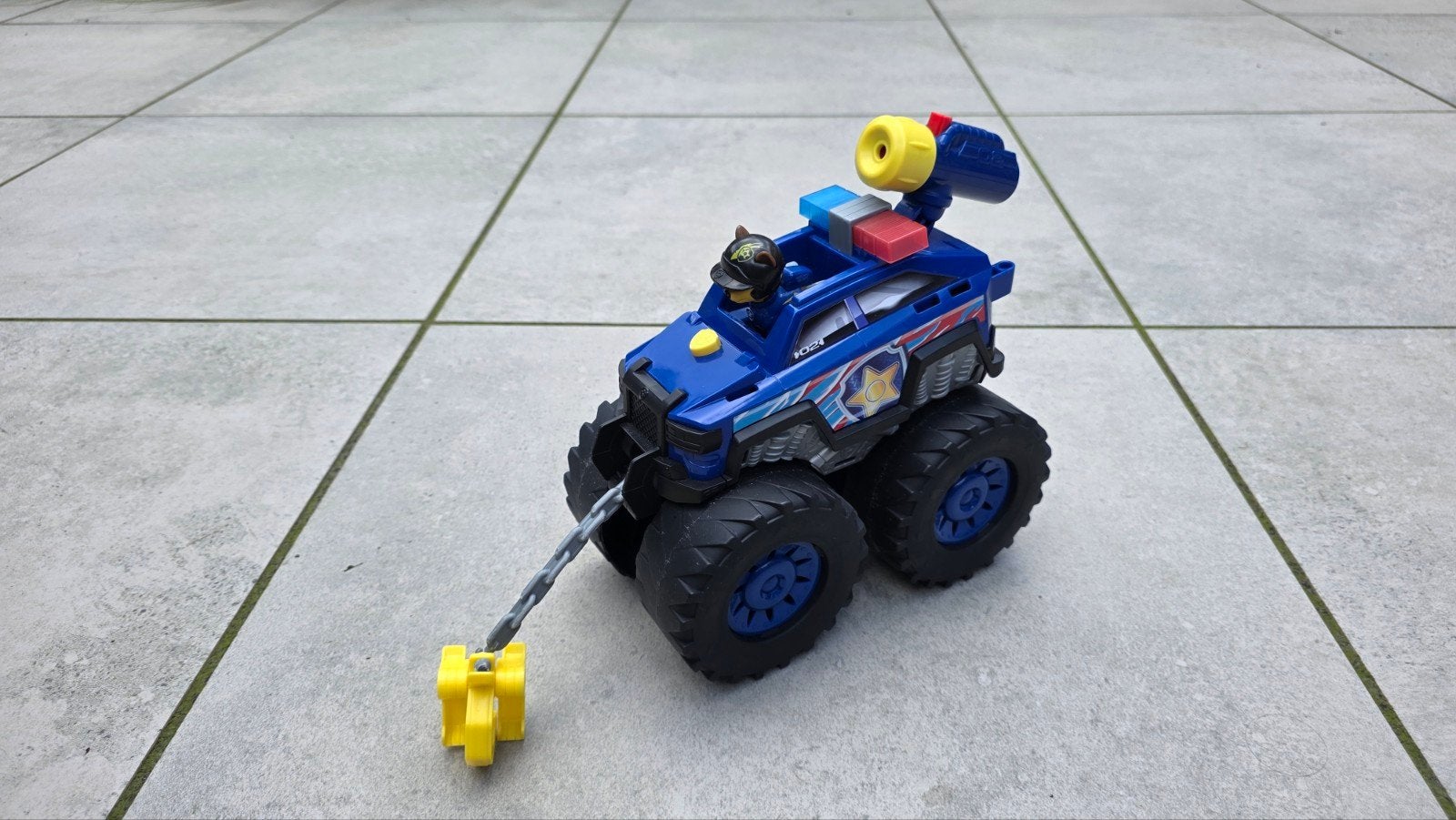Paw Patrol Chase Monstertruck met figuur, Ophalen, Gebruikt