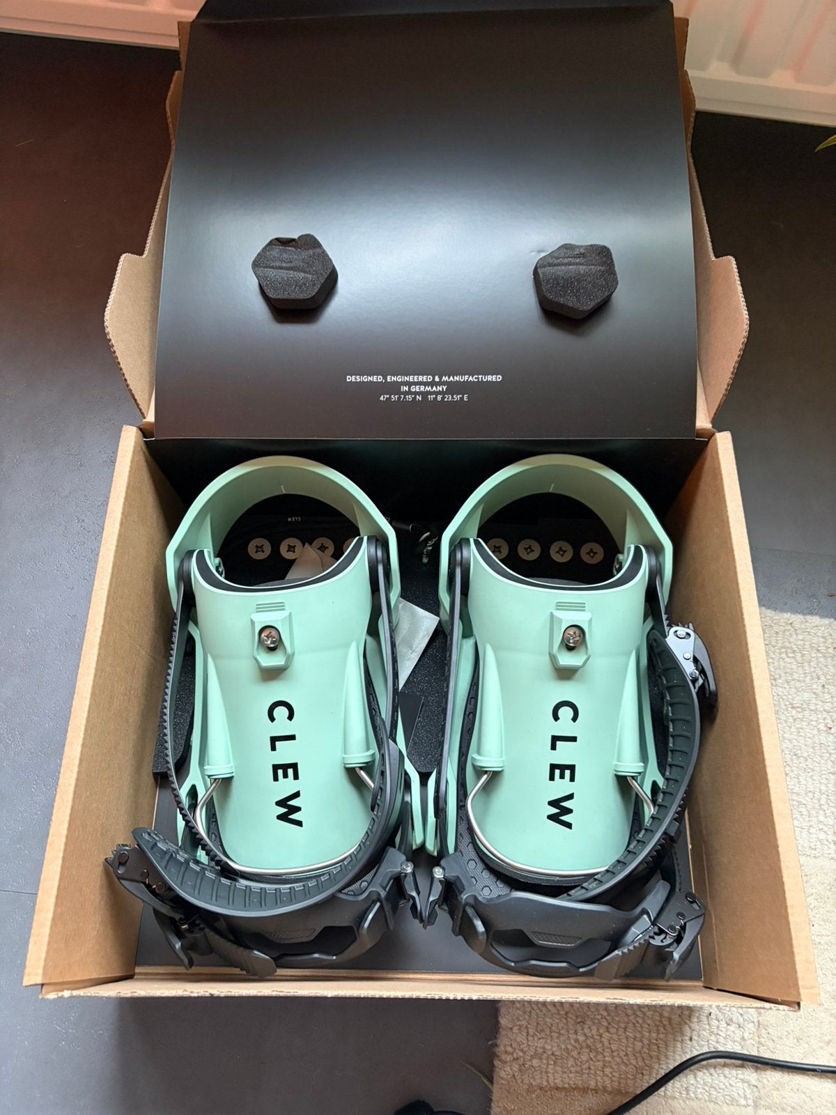 NIEUW Clew bindings independence 1.0 | snowboardbindingen, Sport en Fitness, Ophalen, Nieuw, Bindingen