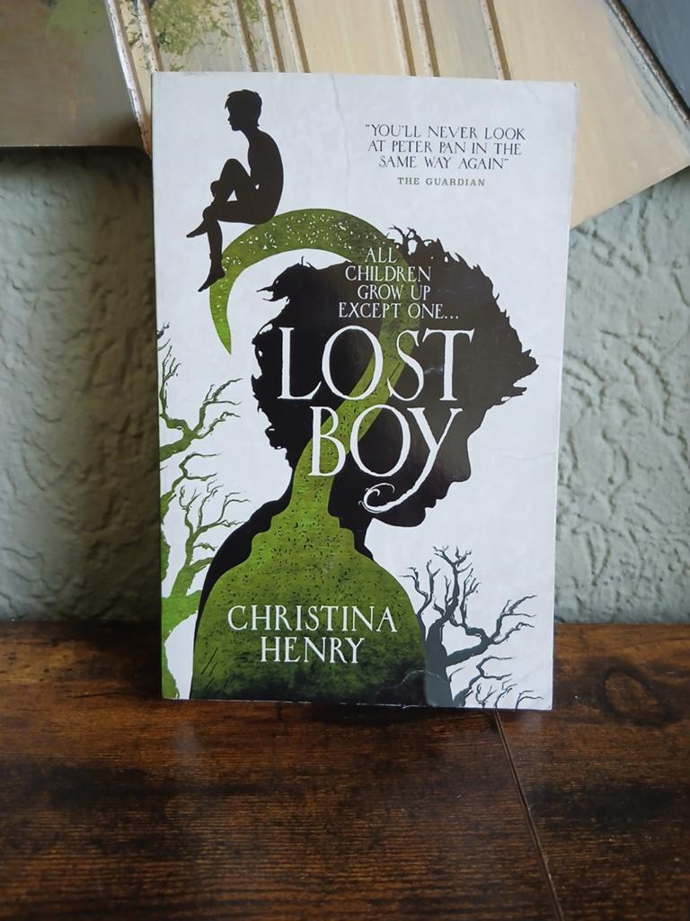 Lost Boy - Christina Henry (Engels), Boeken, Ophalen of Verzenden, Gelezen