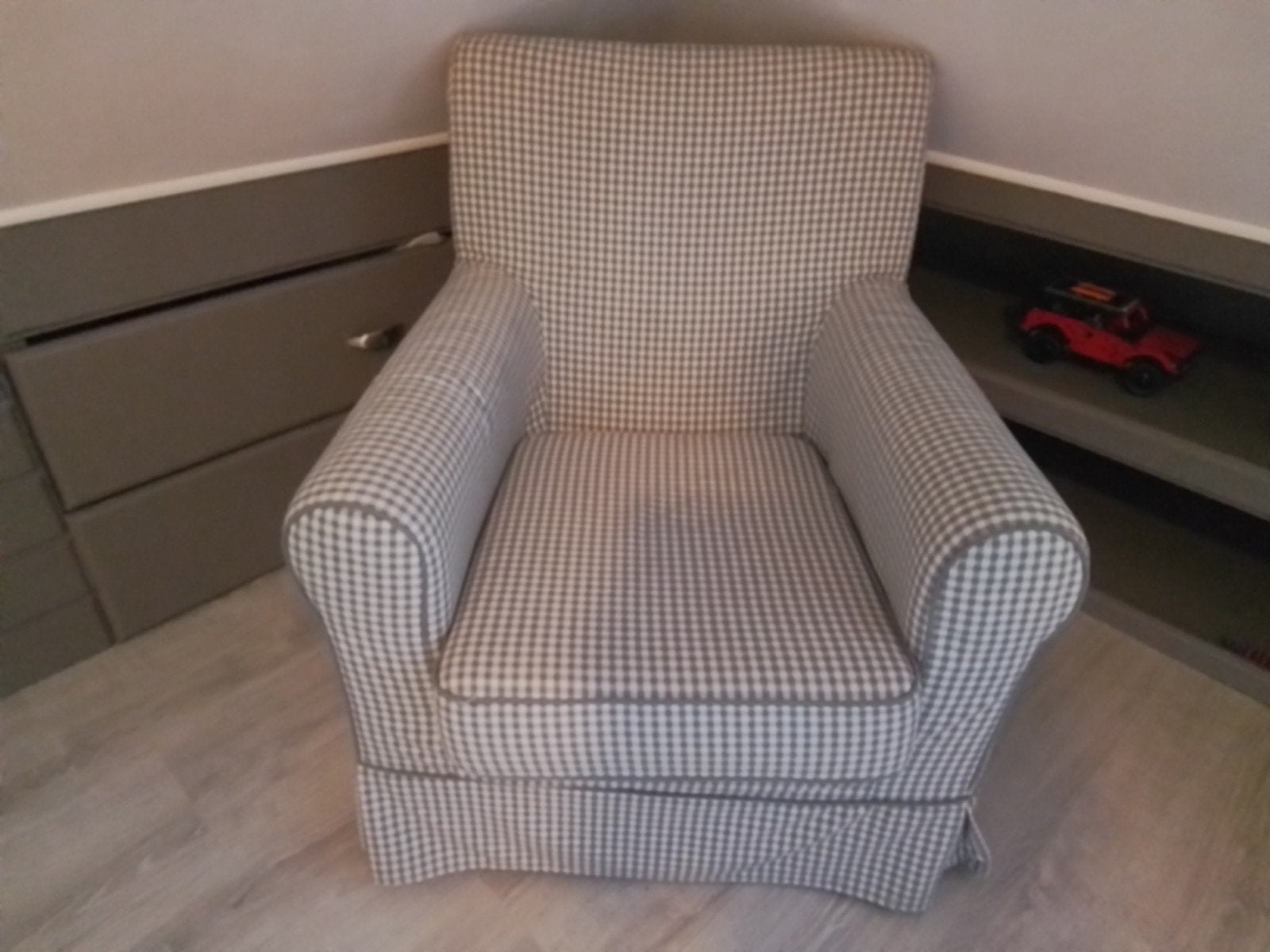 IKEA EKTORP Jennylund fauteuil – grijs/wit geruit, Ophalen, Zo goed als nieuw, Eén, Stof