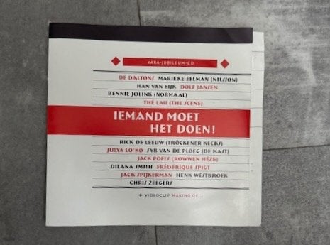 Vara jubileum CD - Iemand Moet Het Doen, Cd's en Dvd's, Ophalen of Verzenden, Gebruikt, Levenslied of Smartlap