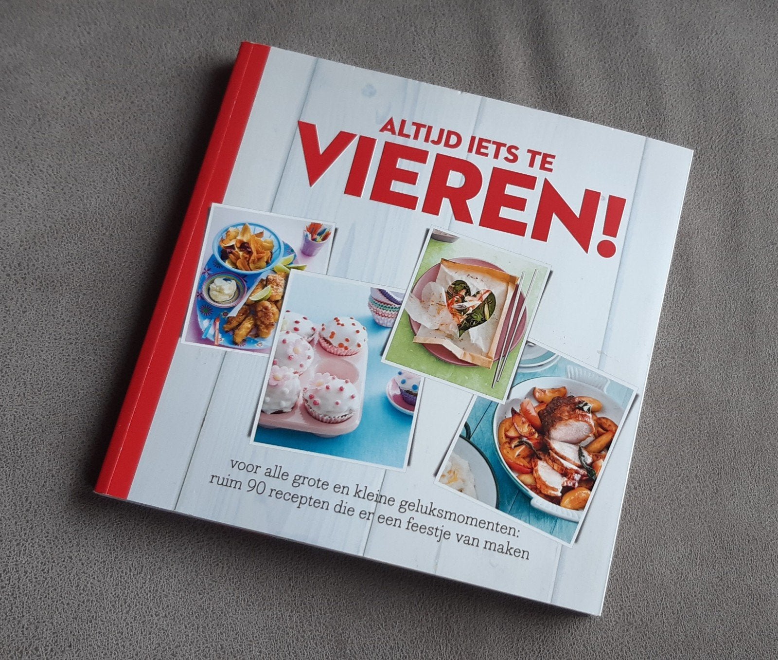Altijd iets te vieren! Albert Heijn kookboek, Boeken, Kookboeken, Albert Heijn, Ophalen of Verzenden, Zo goed als nieuw, Hoofdgerechten