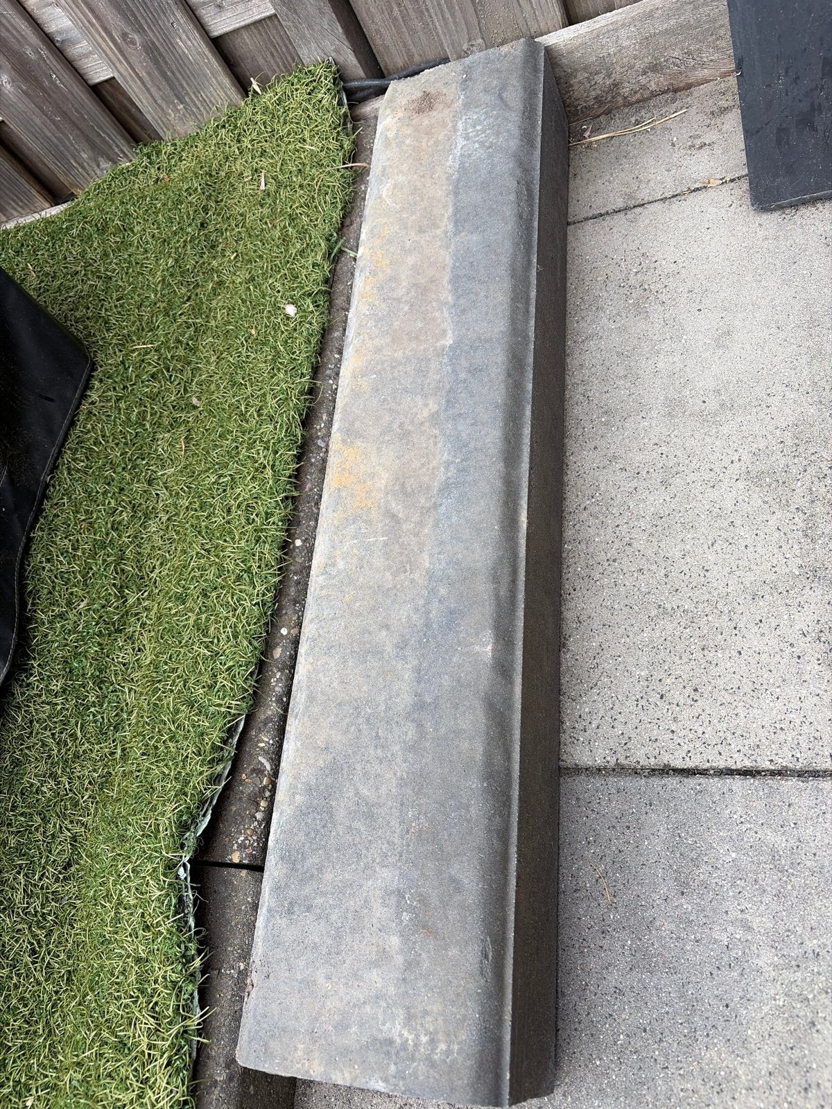 Grijze opsluitband/palissade voor tuin of oprit, Tuin en Terras, Ophalen, Overige materialen, Gebruikt, Overige typen