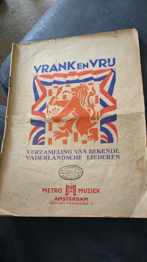 Oud verzamelboek vaderlandse liederen - Goed gebruikt, Muziek en Instrumenten, Bladmuziek, Gebruikt, Thema, Overige genres, Zang