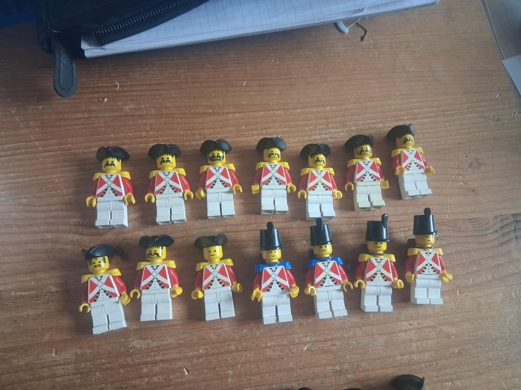 Lego Classic Piraten Imperial Guards, Gebruikt, Lego, Minifiguur, Compleet