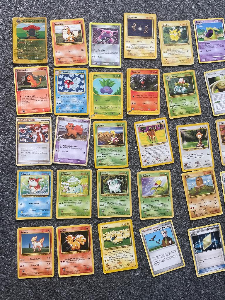 Pokémon kaarten, Hobby en Vrije tijd, Verzamelkaartspellen | Pokémon, Ophalen of Verzenden, Zo goed als nieuw, Meerdere kaarten